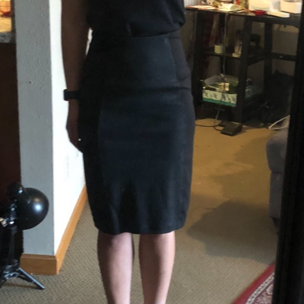 Stretchy black pencil skirt